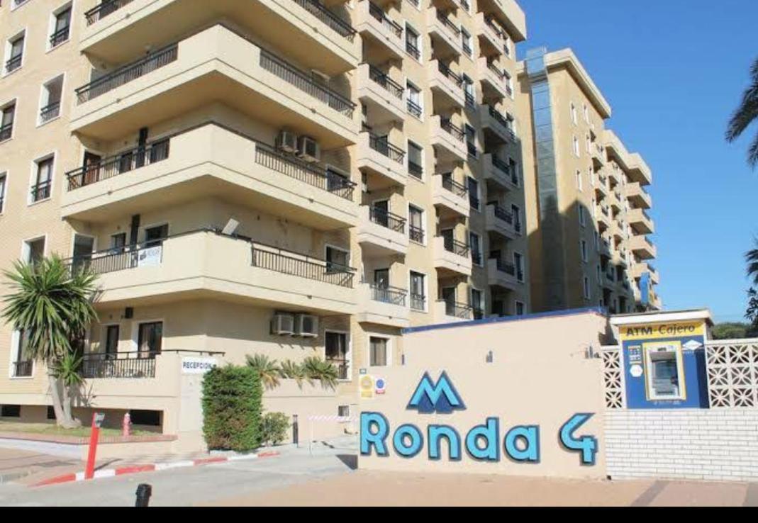 Apartamento Ronda 4 Boliches Primera Linea De Playa Fuengirola Eksteriør bilde